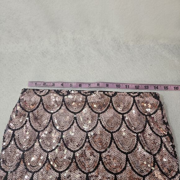 LILY WHITE Sz M Juniors Pink Sequin Skirt with Mermaid Scales Scallop Lined Stre - Picture 3 of 4